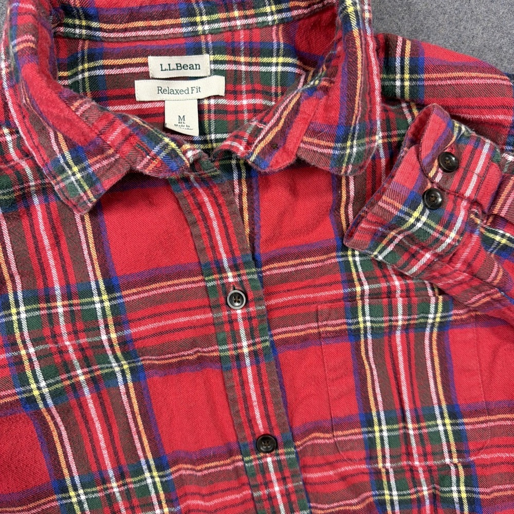 L.L. Bean Womens Med Plaid Flannel Shirt Relaxed Fit Cabincore Outdoor Button Up